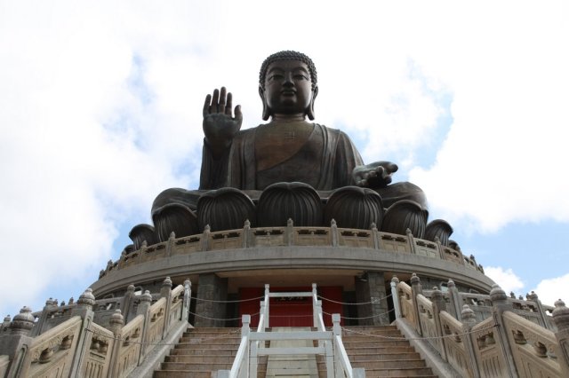 Giant Buddha, Po Lin